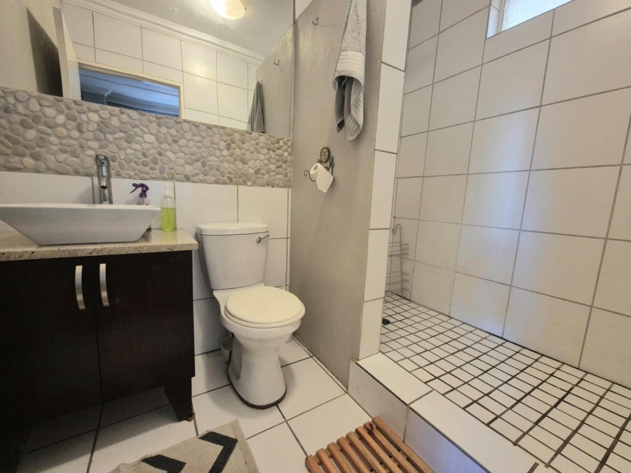 5 Bedroom Property for Sale in Bayswater Free State